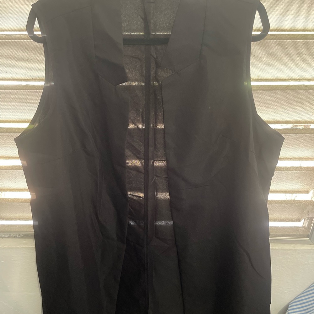SHEIN Classic Black Top